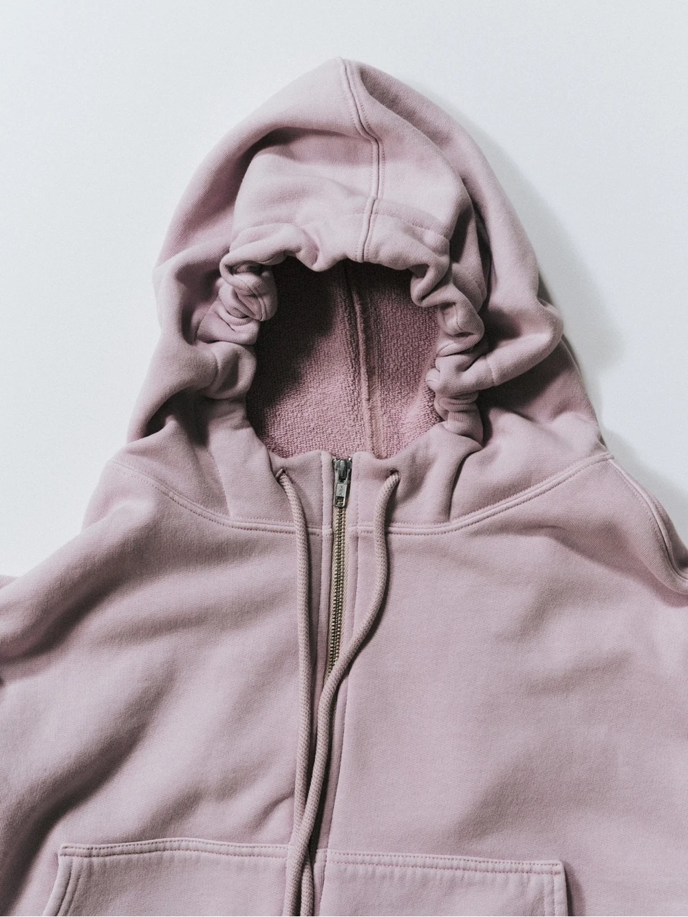 Women's Mauve Zip-Up Hoodie with Drawstring Hood